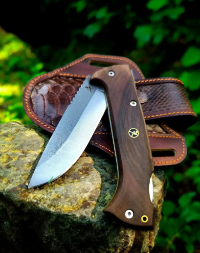 Handmade N690 Steel Folding Knife: Walnut Handle, Leather Sheath - Image 2