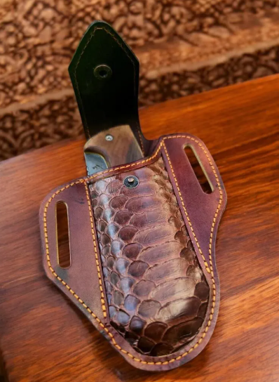 Handmade N690 Steel Folding Knife: Walnut Handle, Leather Sheath - Image 3