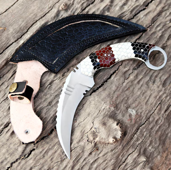 Handmade J2 Steel Karambit Knife: Honey Comb Resin Handle, Italian Leather Sheath - Image 2