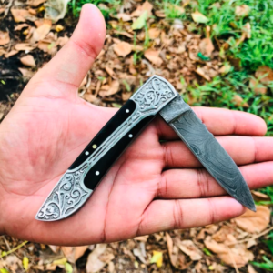 Damascus Folding Knife Handmade Damascus Steel Folding Knive Pocket Knife for Men Women Groomsmen Gift Camping Knife Gift for Him EDC Knife