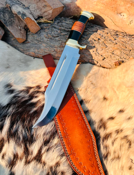 Handmade Steel Bowie Hunting Knife with Leather Sheath - Image 2